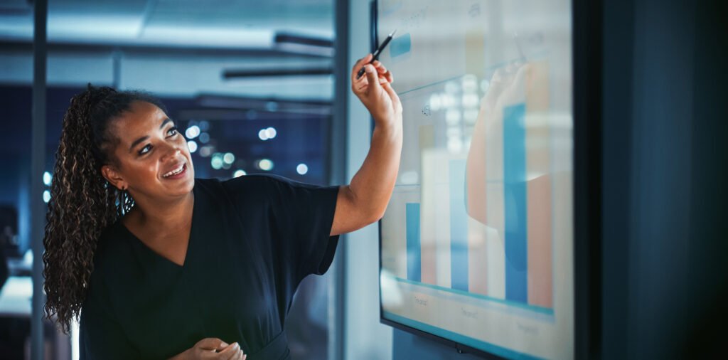In‑House vs Outsourced Marketing Costs