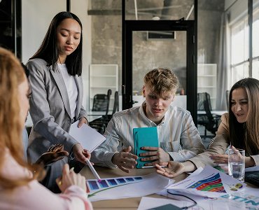 What is small business content marketing thumb