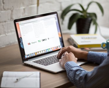 Why your blog is not generating leads Thumb
