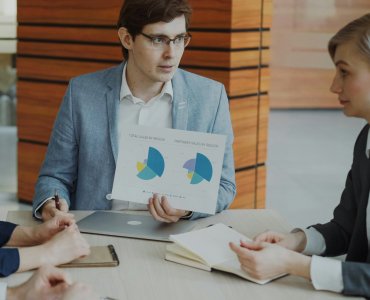 Sales enablement content_ a guide for small businessesThumb